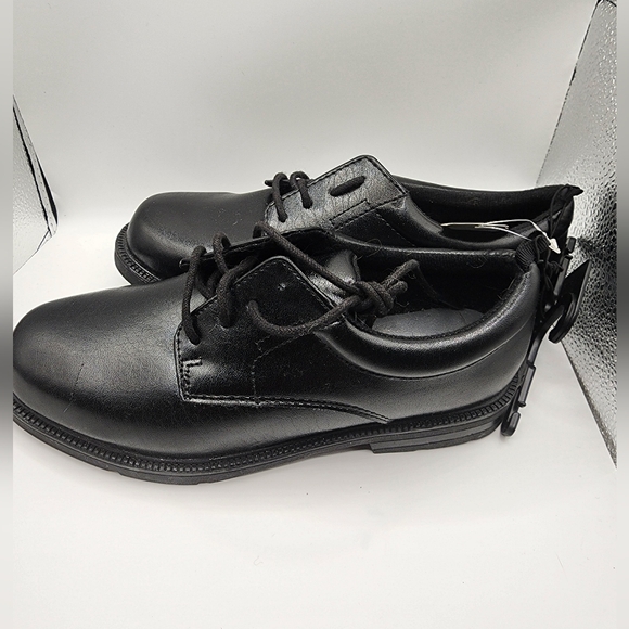 Lot of boys size 2 shoes - Picture 2 of 12